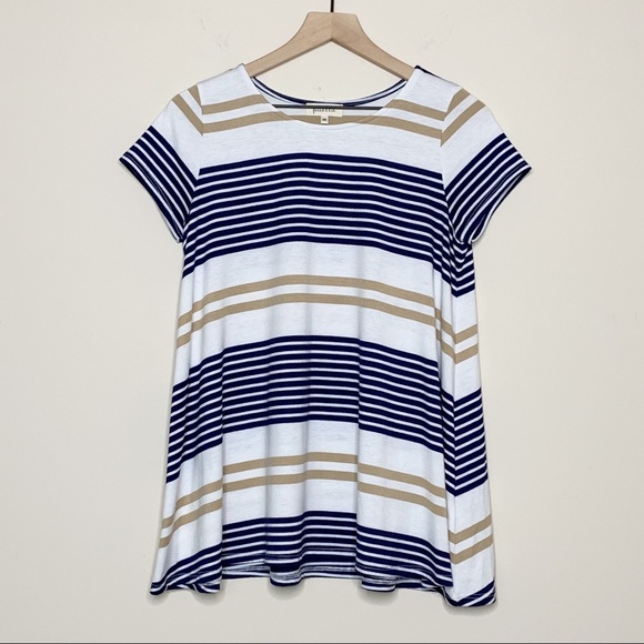 Anthropologie Tops - Anthropologie Puella Stripe Short Sleeve Swing Tee